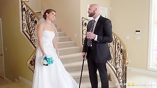 The Wedding Photographer